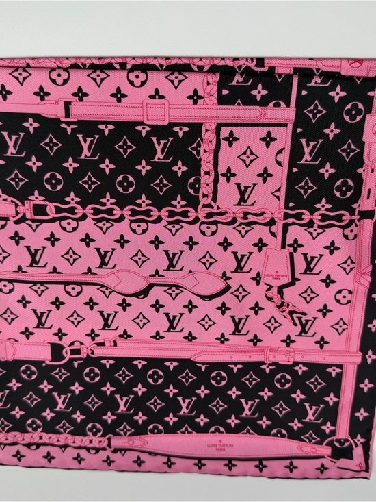 Louis Vuitton Accessories - New- Louis Vuitton Rose Fluo Carre Monogram Pink Silk Scarf Model Number M77352